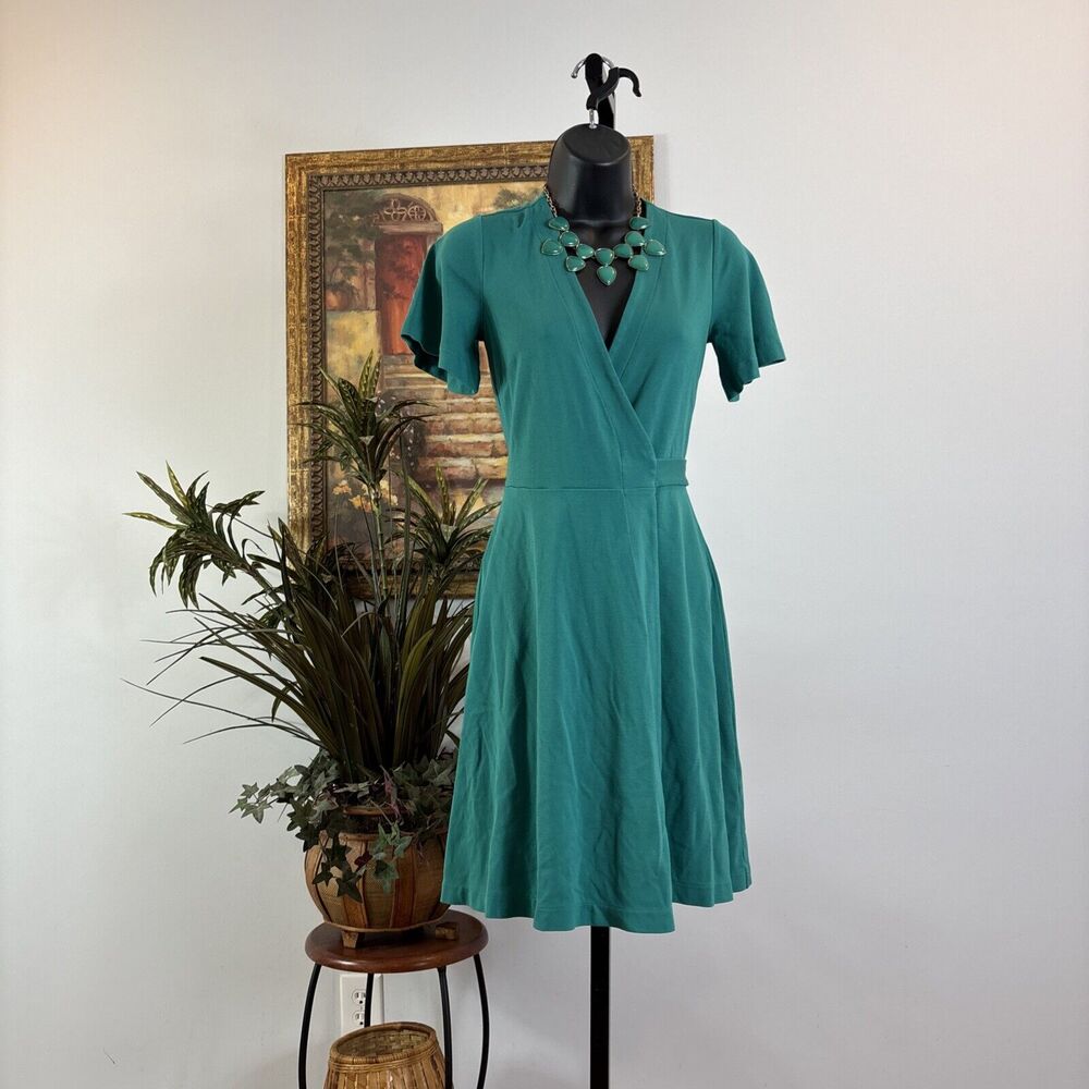 Ann Taylor Women Green Wrap Dress Cap Sleeve Size 00P‎ Fit & Flare Collarless.